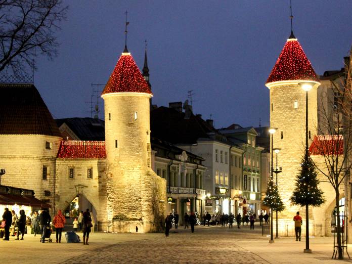 Kalėdinis Talinas su Tartu AHHAA parku - pažintinė kelionė - NNN