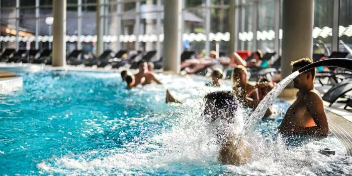 Atostogų parkas poilsio ir sveikatinimo kompleksas - Viešbučiai Palangoje