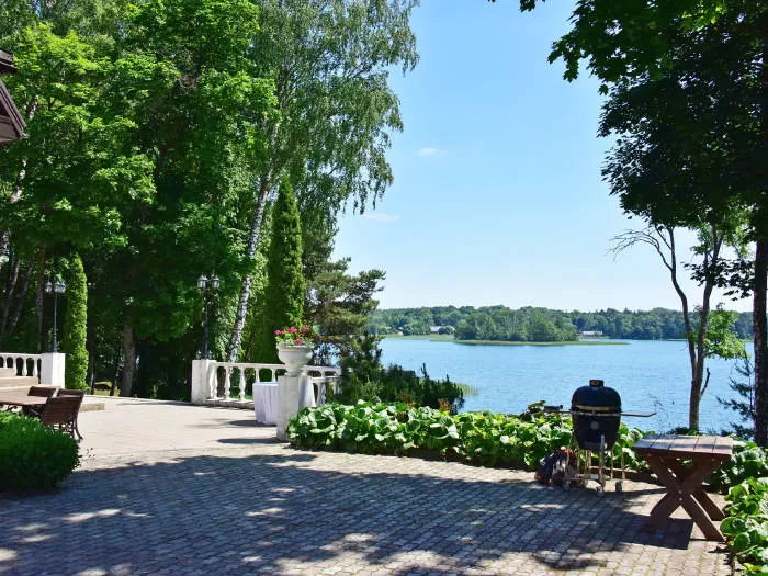 Slėnis Trakuose, Sveikatinimo ir poilsio parkas - Viešbučiai Trakuose