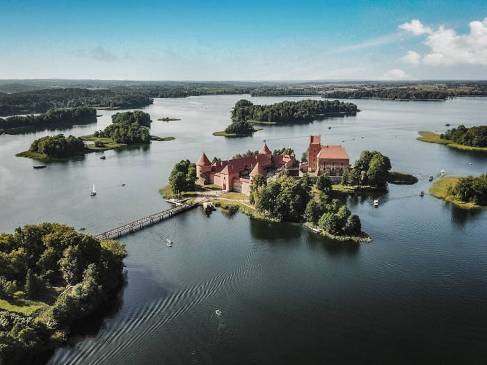 Mindaugo Laivai - Viešbučiai Trakuose